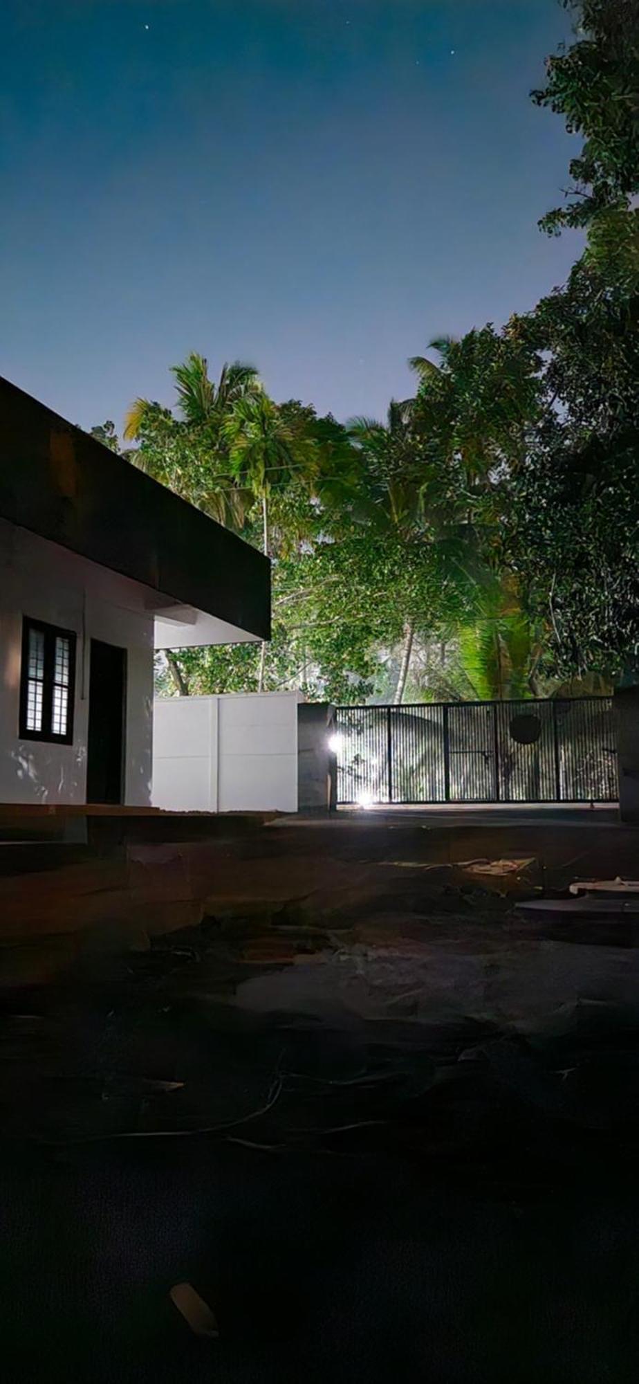 Islandstay-A Riverside Property โกลลัม ภายนอก รูปภาพ