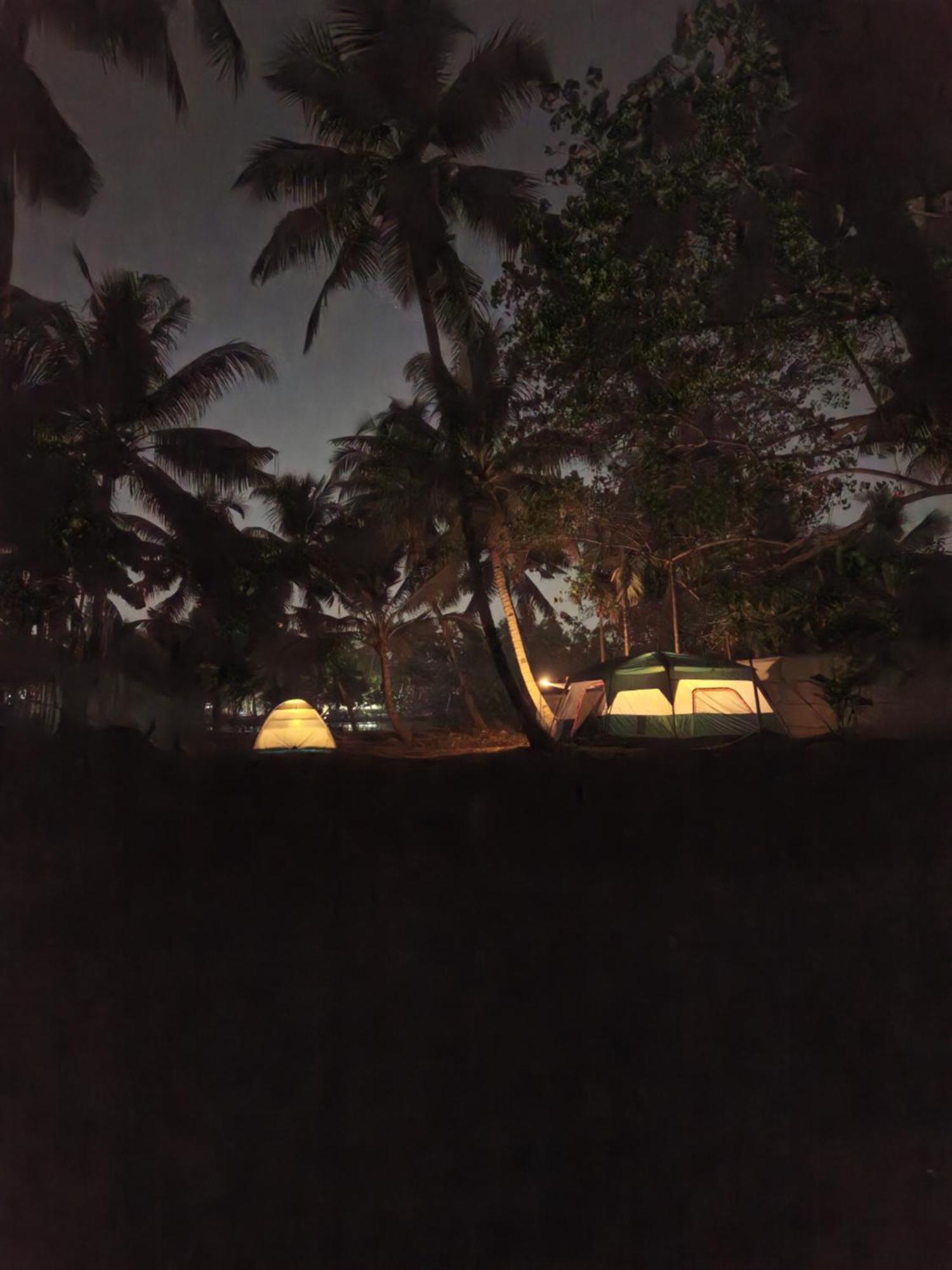 Islandstay-A Riverside Property โกลลัม ภายนอก รูปภาพ